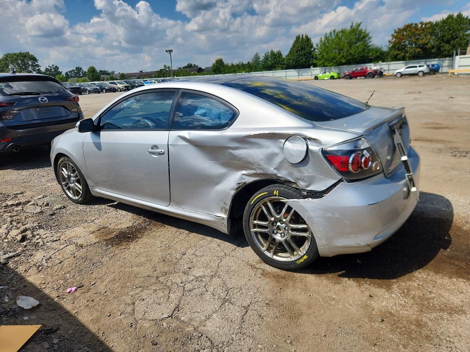 Снимка 2 от търг – 2009 SCION TC с VIN JTKDE167690297245