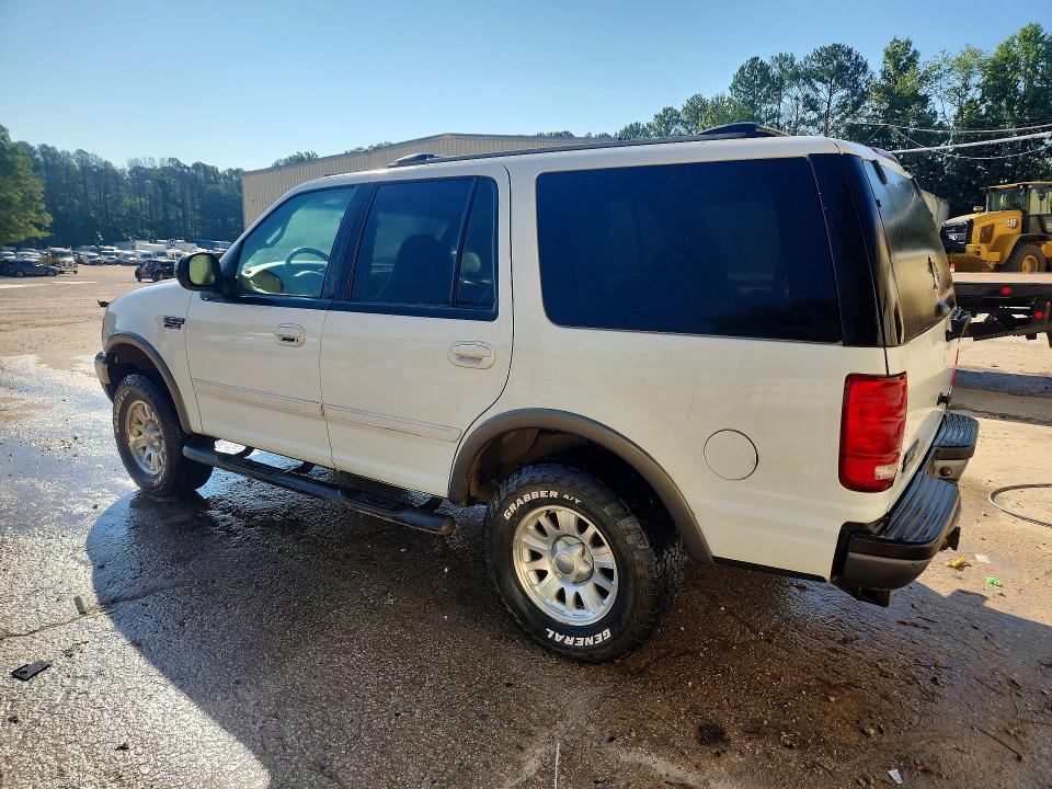 صورة رقم 2 من المزاد - 2001 FORD EXPEDITION مع VIN 1FMPU16L31LA54737