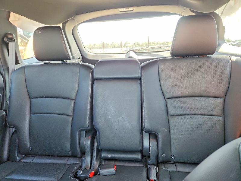 Снимка 10 от търг – 2021 HONDA PASSPORT с VIN 5FNYF8H52MB011542