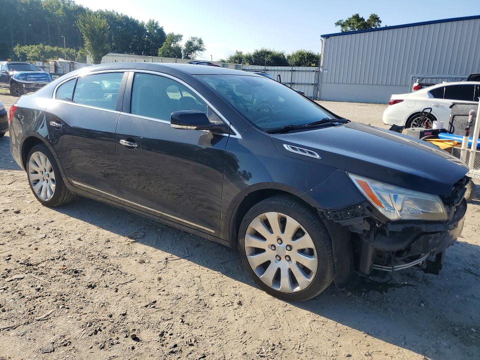 Photo 4 from auction – 2014 BUICK LACROSSE with VIN 1G4GE5G30EF231753
