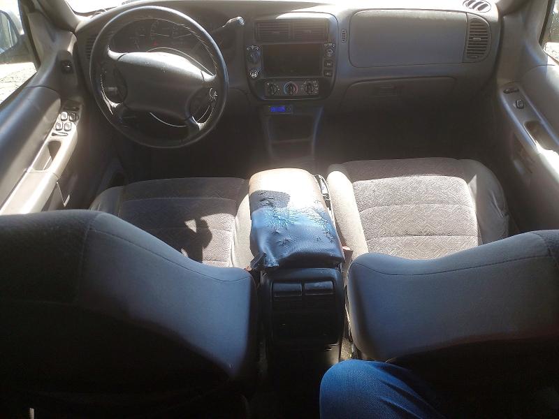 Photo 8 from auction – 2000 FORD EXPLORER with VIN 1FMZU73E1YZC43038