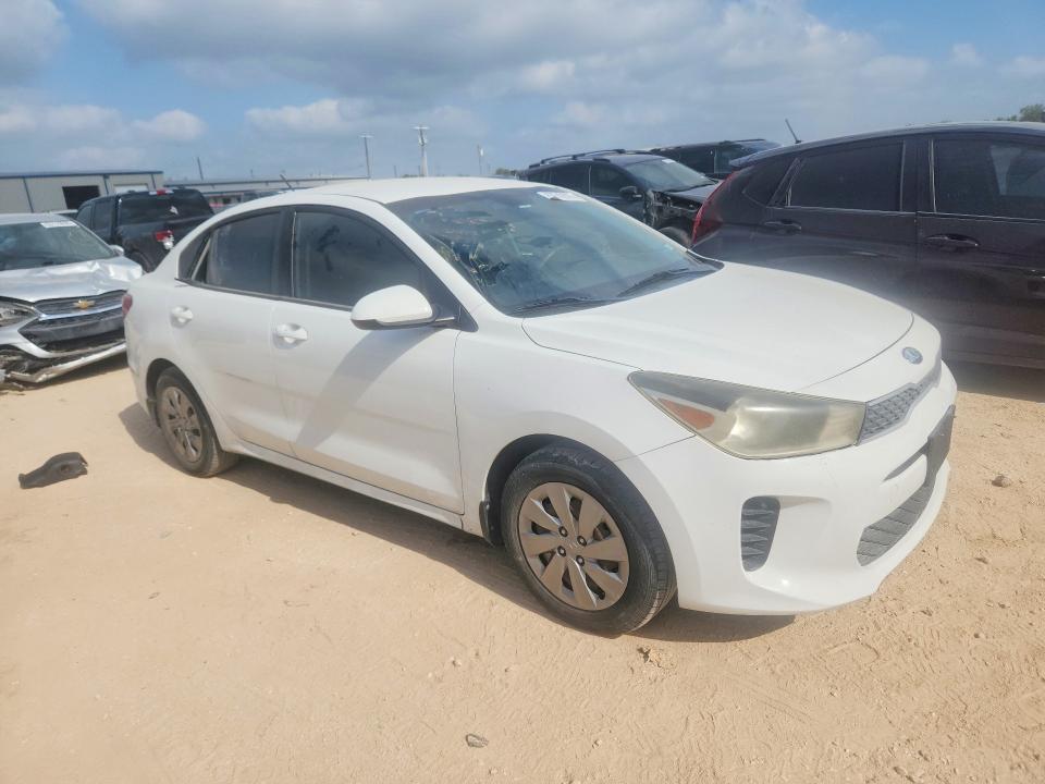Фото 4 с аукциона – 2019 KIA RIO с VIN 3KPA24AB3KE243205