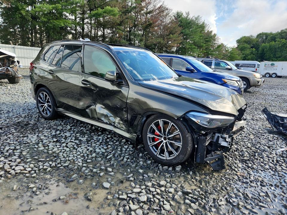 Photo 4 from auction – 2022 BMW X5 with VIN 5UXCR6C09N9L06441