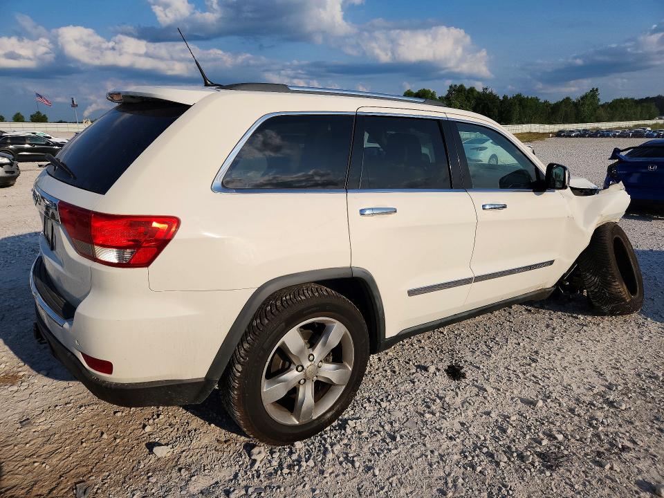 Photo 3 from auction – 2011 JEEP GRAND CHEROKEE with VIN 1J4RR5GG9BC502045