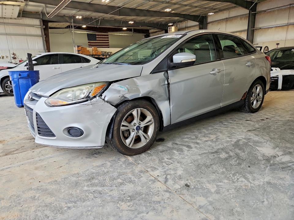 FORD FOCUS 2013 with VIN 1FADP3F27DL337489 - Photo from auction
