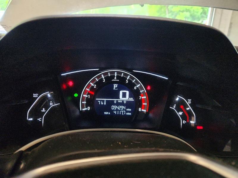 Photo 9 from auction – 2017 HONDA CIVIC with VIN 19XFC2F5XHE212603