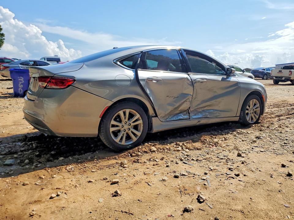 Photo 3 from auction – 2015 CHRYSLER 200 with VIN 1C3CCCAB2FN608253