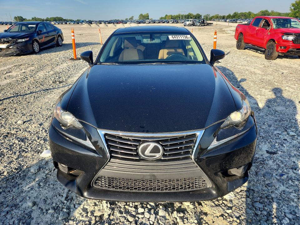 Photo 5 from auction – 2016 LEXUS IS with VIN JTHBA1D26G5014634