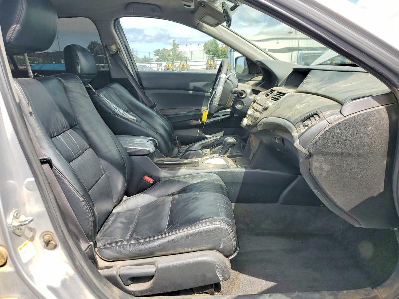 Photo 7 from auction – 2011 HONDA ACCORD with VIN 1HGCP2F64BA107809