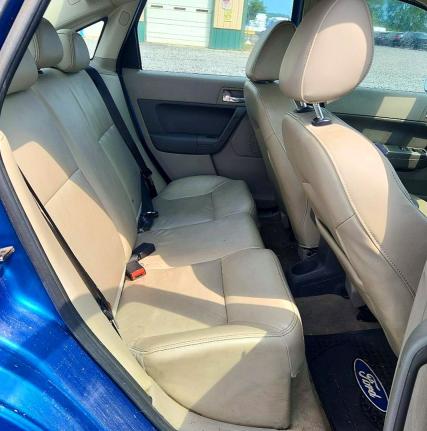 Photo 10 from auction – 2011 FORD FOCUS with VIN 1FAHP3GN3BW175821