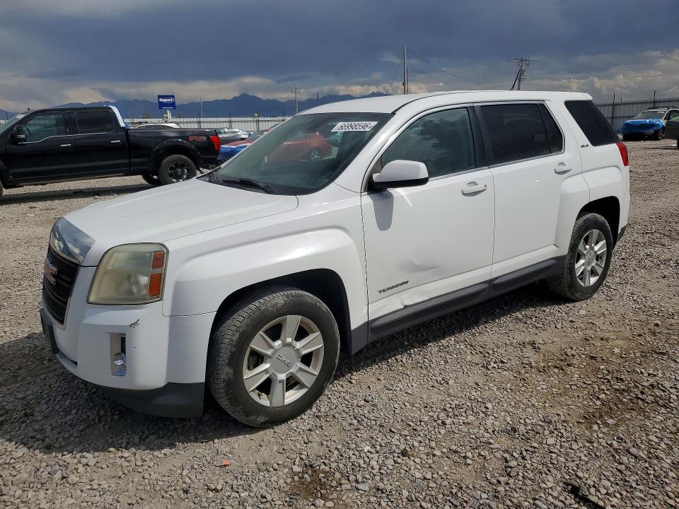 GMC TERRAIN 2013 with VIN 2GKFLREK7D6430898 - Photo from auction