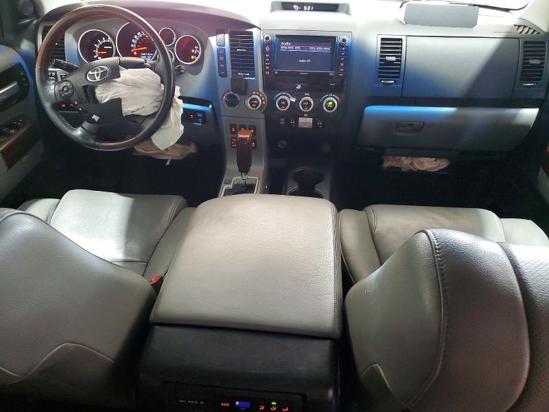 Photo 8 from auction – 2012 TOYOTA SEQUOIA with VIN 5TDDY5G1XCS068250