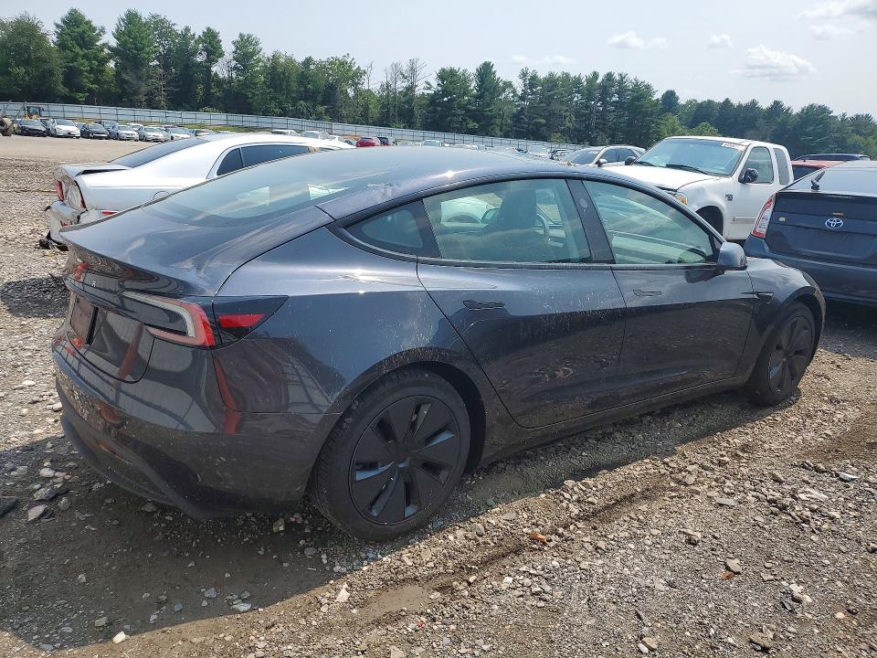 Photo 3 from auction – 2024 TESLA MODEL 3 with VIN 5YJ3E1EA8RF772511