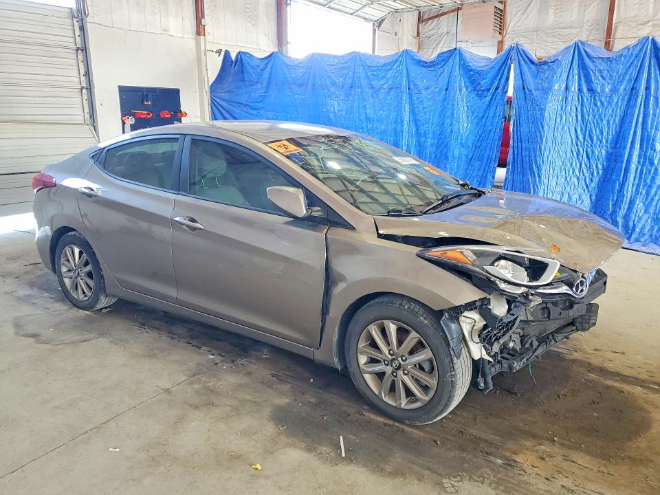 Photo 4 from auction – 2016 HYUNDAI ELANTRA with VIN 5NPDH4AE0GH749096