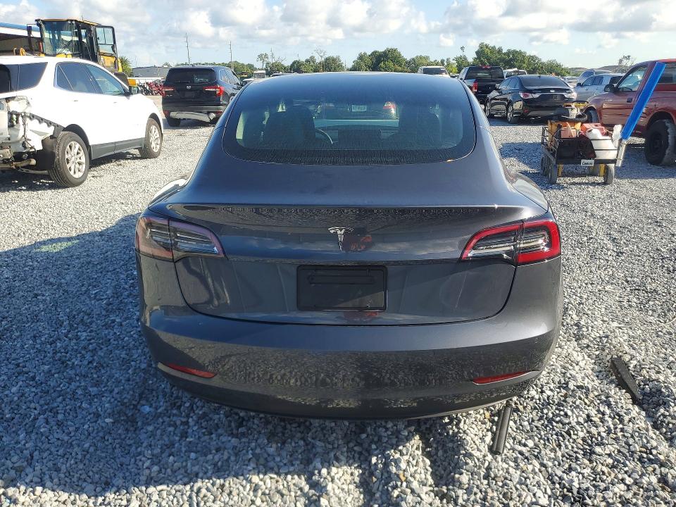 Photo 6 from auction – 2022 TESLA MODEL 3 with VIN 5YJ3E1EA5NF309980