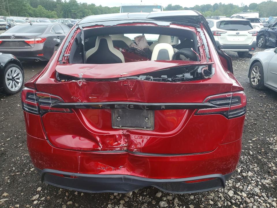 Снимка 6 от търг – 2023 TESLA MODEL X с VIN 7SAXCBE56PF412556
