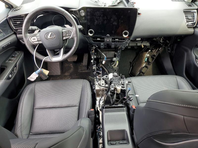 Photo 8 from auction – 2024 LEXUS NX with VIN 2T2GKCEZ4RC017495