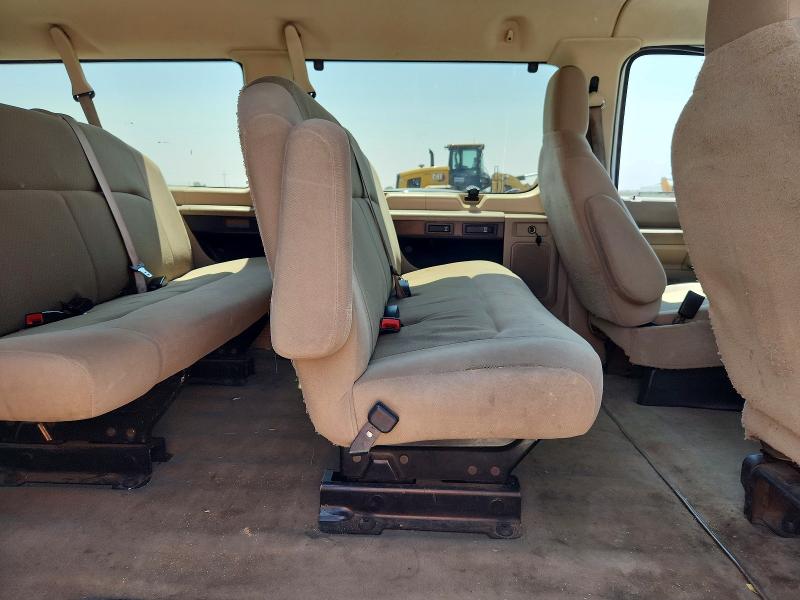 Photo 11 from auction – 2009 FORD ECONOLINE with VIN 1FBNE31L09DA74773