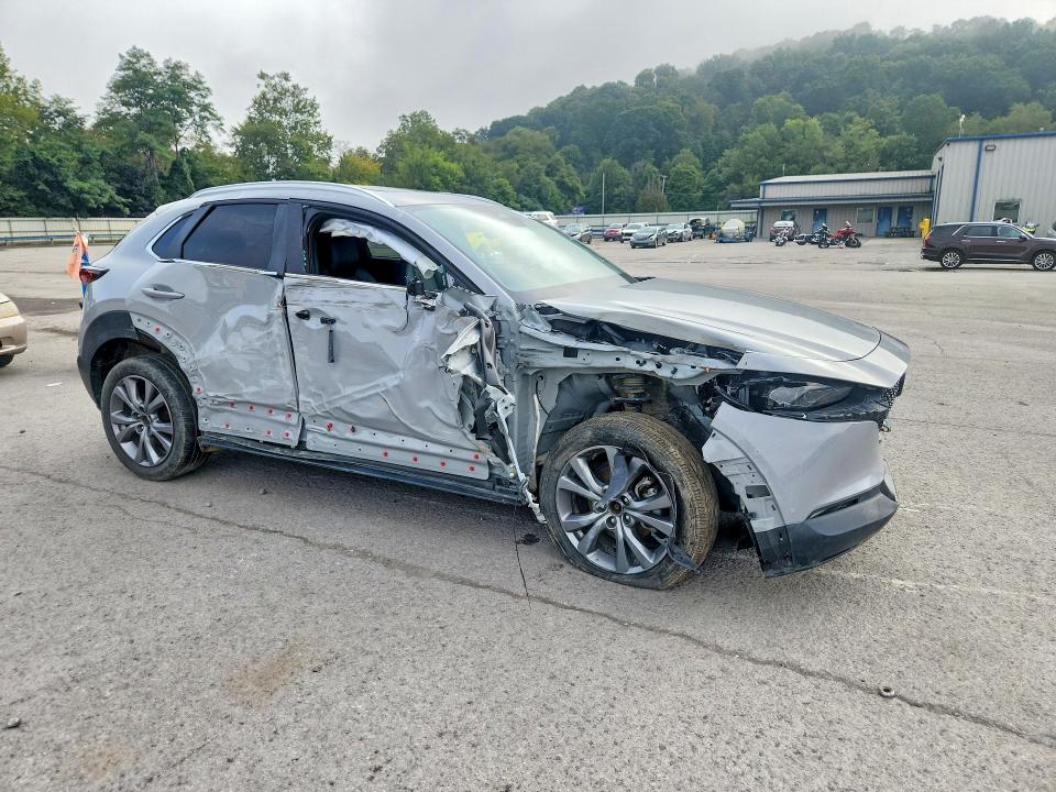Photo 4 from auction – 2025 MAZDA CX-30 with VIN 3MVDMBCM9SM769725