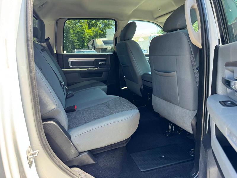 Photo 7 from auction – 2017 RAM 1500 with VIN 3C6RR7LT9HG608450