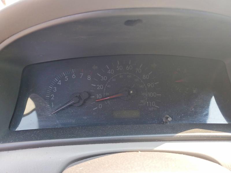 Photo 9 from auction – 2005 TOYOTA COROLLA with VIN 2T1BR32E45C385469