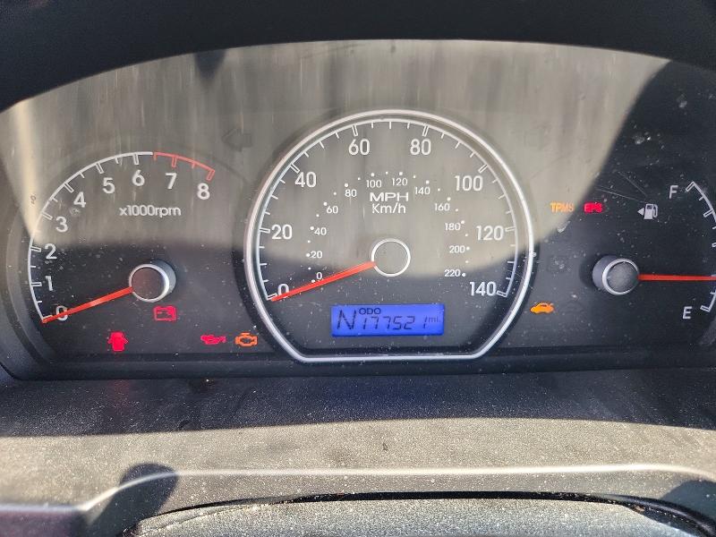 Снимка 9 от търг – 2010 HYUNDAI ELANTRA с VIN KMHDU4AD8AU836899