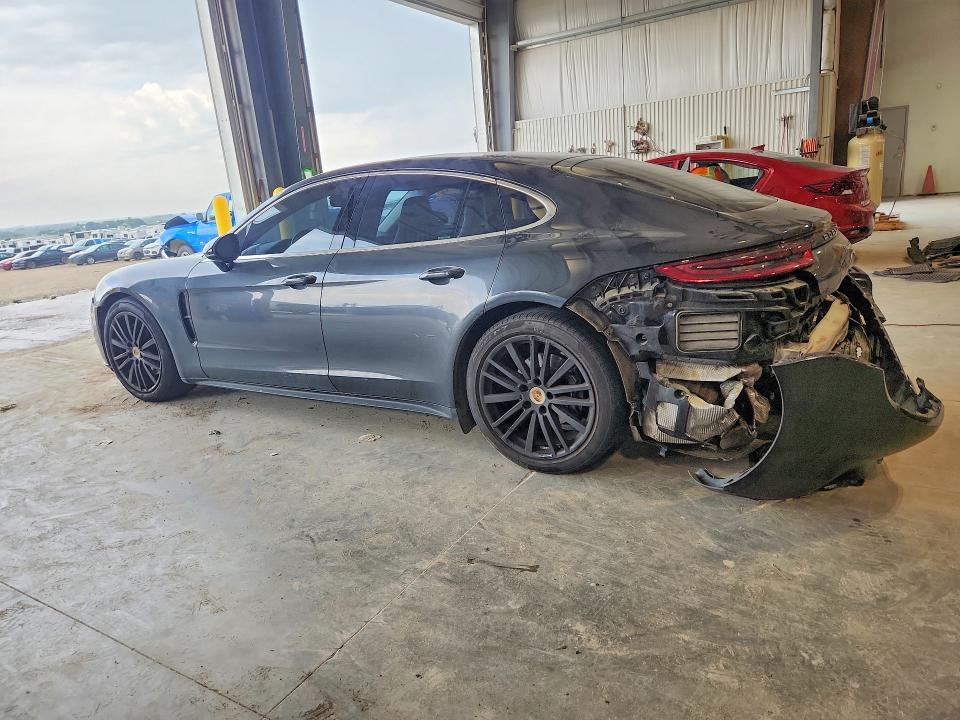 Photo 2 from auction – 2020 PORSCHE PANAMERA with VIN WP0AA2A76LL104195