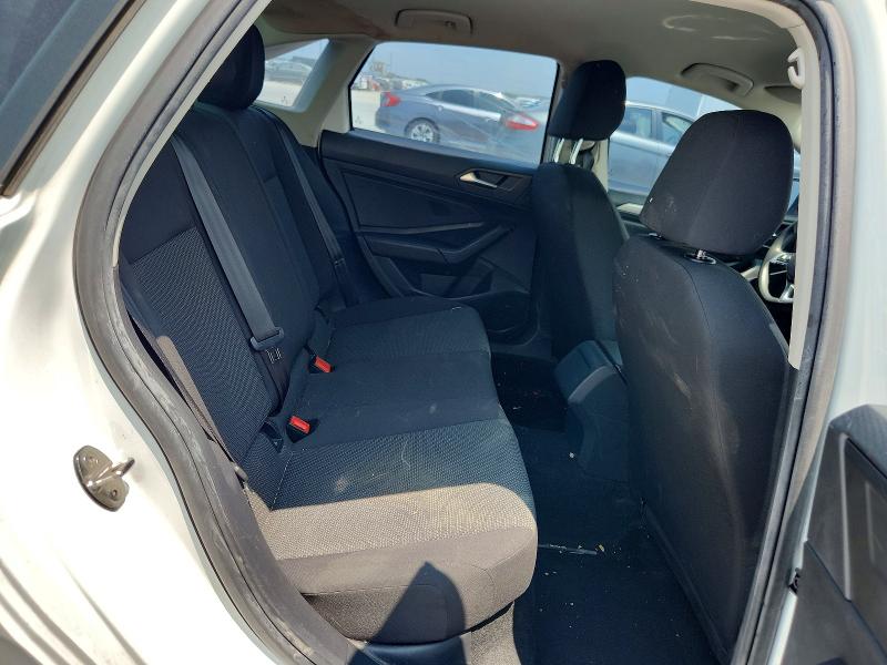 Photo 10 from auction – 2019 VOLKSWAGEN JETTA with VIN 3VWC57BU7KM054450