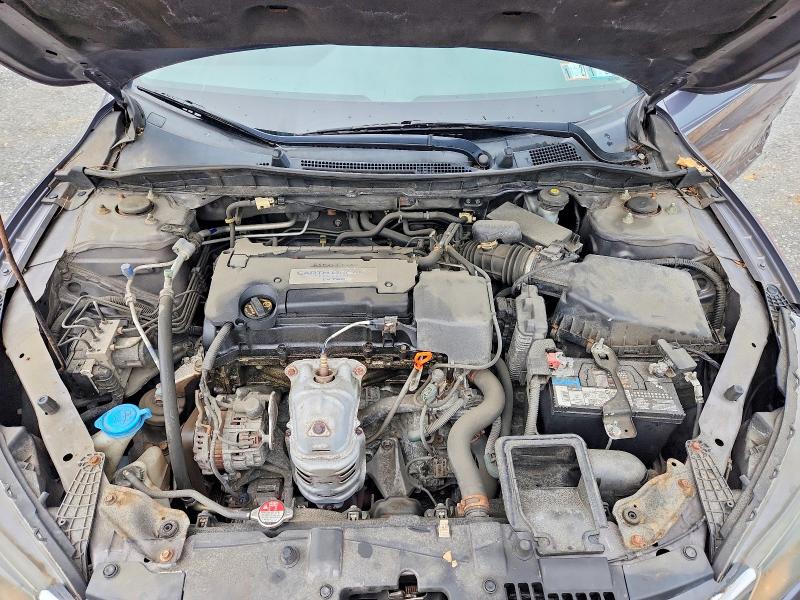 Photo 11 from auction – 2014 HONDA ACCORD with VIN 1HGCR2F36EA103233