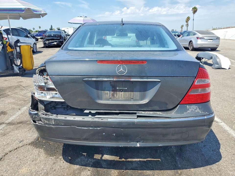 Photo 6 from auction – 2004 MERCEDES-BENZ E with VIN WDBUF65J24A439588
