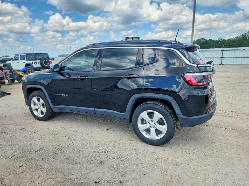 Photo 2 from auction – 2022 JEEP COMPASS with VIN 3C4NJDBB4NT121908