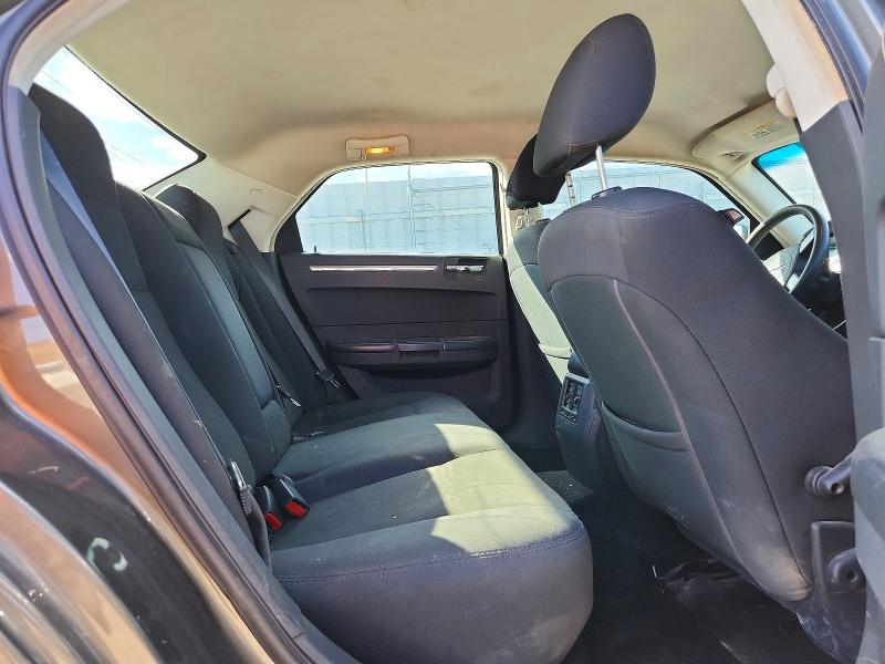 Photo 10 from auction – 2009 CHRYSLER 300 with VIN 2C3LA43D09H558007