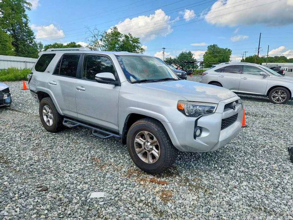 Фото 4 с аукциона – 2017 TOYOTA 4RUNNER с VIN JTEZU5JRXH5160385
