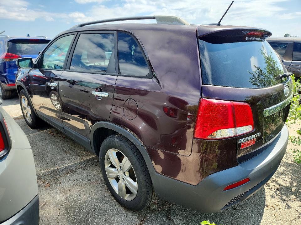 صورة رقم 2 من المزاد - 2012 KIA SORENTO مع VIN 5XYKU3A63CG309560