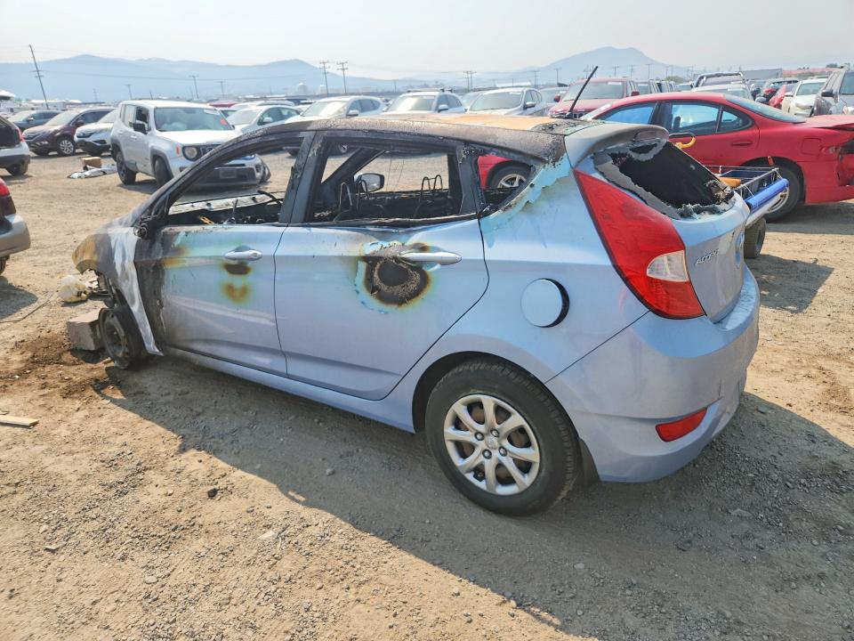 Photo 2 from auction – 2013 HYUNDAI ACCENT with VIN KMHCT5AE3DU128903