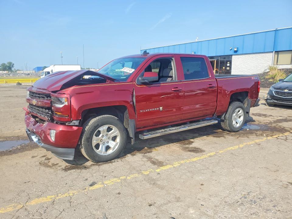 CHEVROLET SILVERADO 2017 with VIN 3GCUKREC2HG249331 - Photo from auction