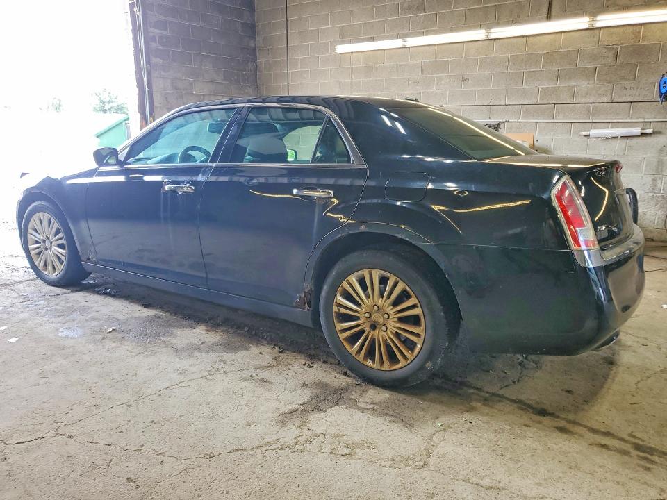 صورة رقم 2 من المزاد - 2014 CHRYSLER 300C مع VIN 2C3CCAKG8EH243969