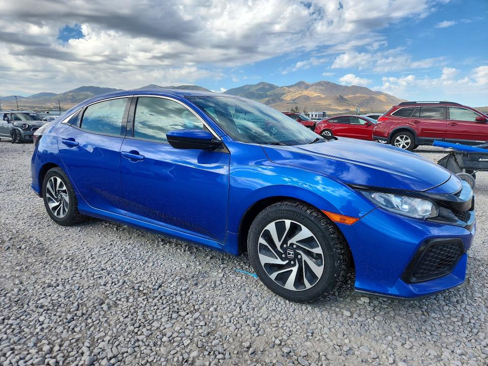 Photo 4 from auction – 2017 HONDA CIVIC with VIN SHHFK7H22HU227172