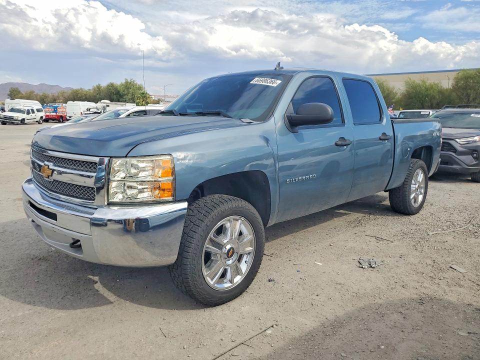 CHEVROLET SILVERADO 2013 with VIN 3GCPKSE78DG172997 - Photo from auction