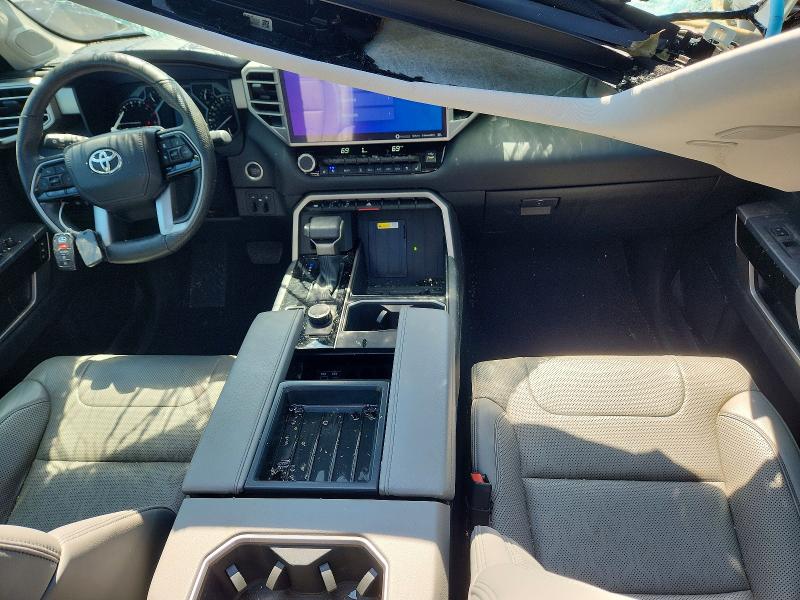 Photo 8 from auction – 2022 TOYOTA TUNDRA with VIN 5TFJA5DB2NX014720