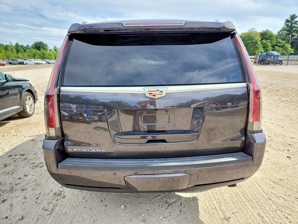 Photo 6 from auction – 2016 CADILLAC ESCALADE with VIN 1GYS4CKJ0GR441468