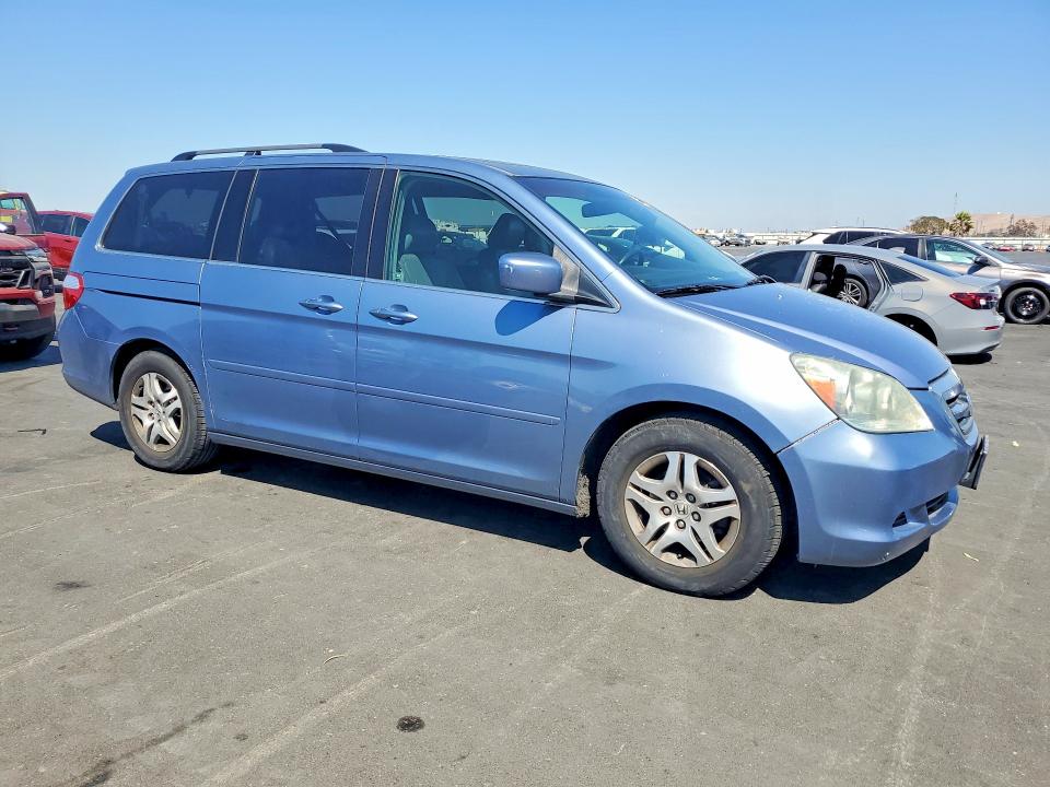 Photo 4 from auction – 2005 HONDA ODYSSEY with VIN 5FNRL386X5B045884
