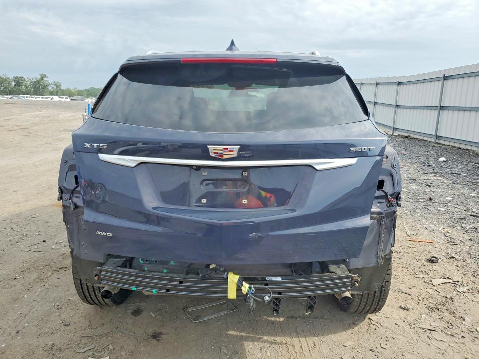 Photo 6 from auction – 2024 CADILLAC XT5 with VIN 1GYKNDR41RZ745558