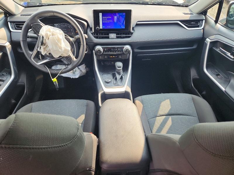 Photo 8 from auction – 2025 TOYOTA RAV4 with VIN 2T3RWRFV6SW262553