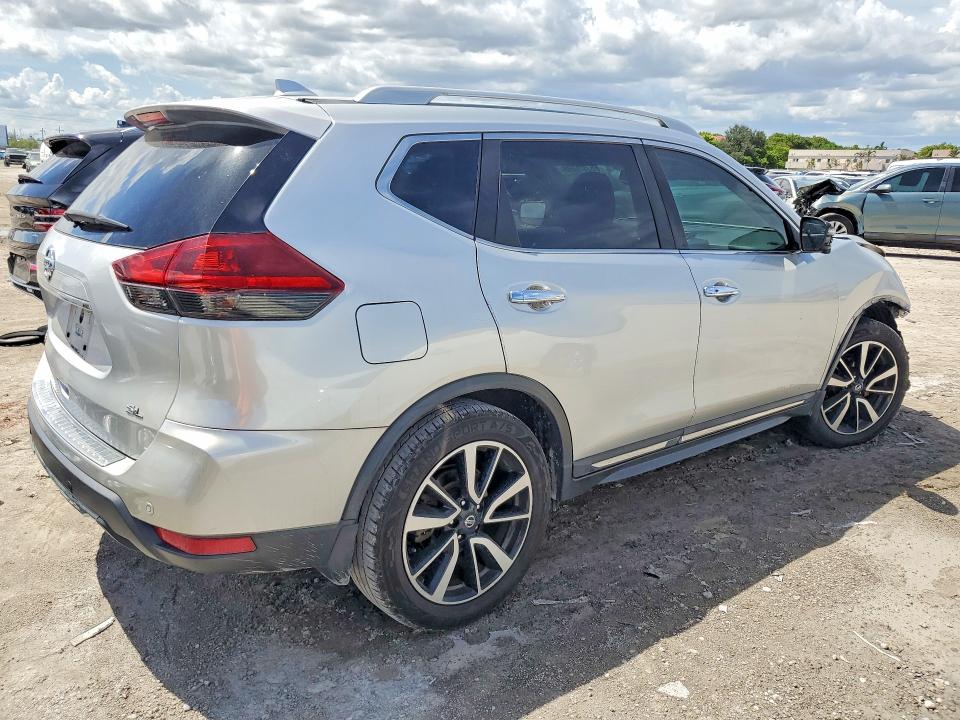 Photo 3 from auction – 2019 NISSAN ROGUE with VIN 5N1AT2MT9KC768391