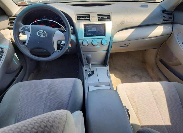 Photo 8 from auction – 2011 TOYOTA CAMRY with VIN 4T1BF3EK6BU207793