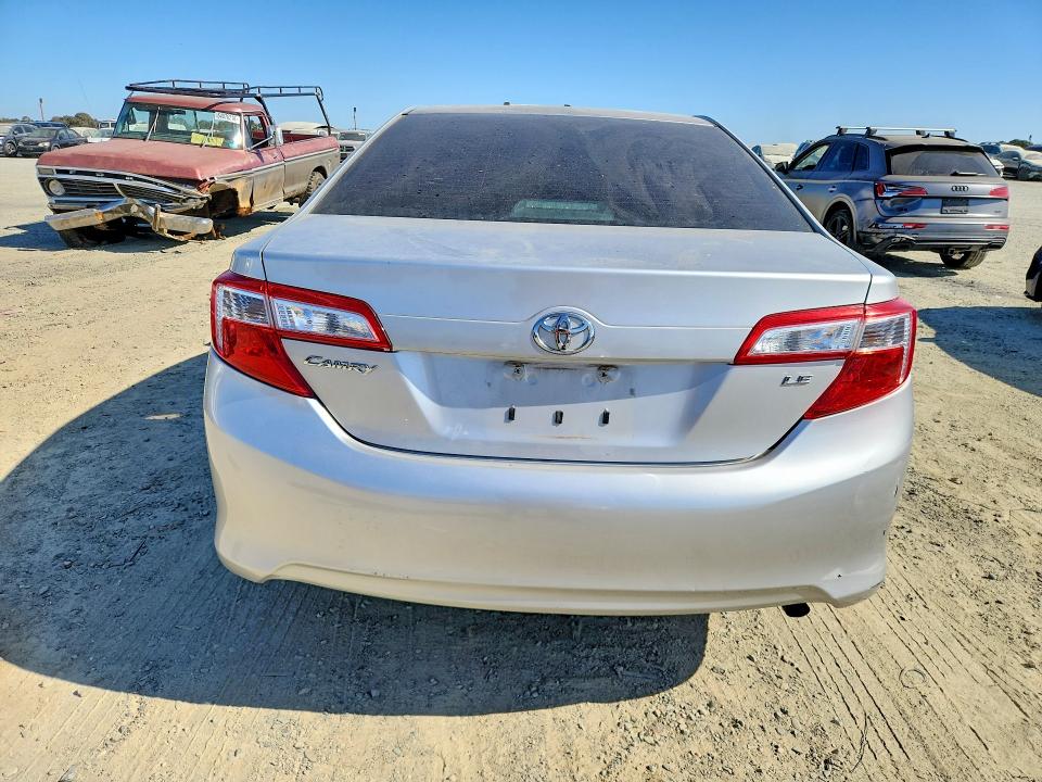 Photo 6 from auction – 2012 TOYOTA CAMRY with VIN 4T1BF1FK5CU519673