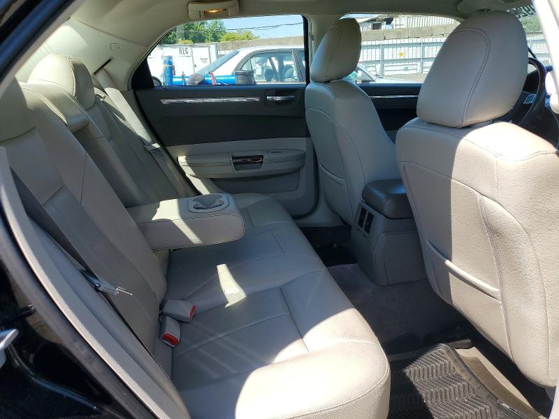 Photo 10 from auction – 2008 CHRYSLER 300 with VIN 2C3LA33GX8H217460