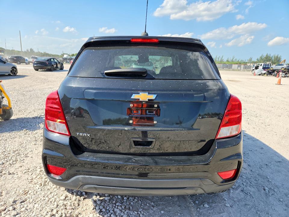 Photo 6 from auction – 2019 CHEVROLET TRAX with VIN 3GNCJKSB6KL162278