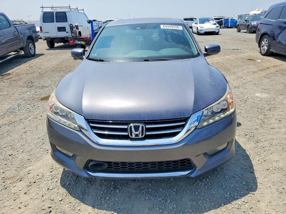 Photo 5 from auction – 2014 HONDA ACCORD with VIN 1HGCR3F99EA031857